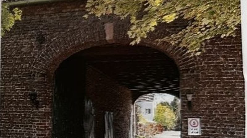 Historisches Tor in Moers-Schwafheim